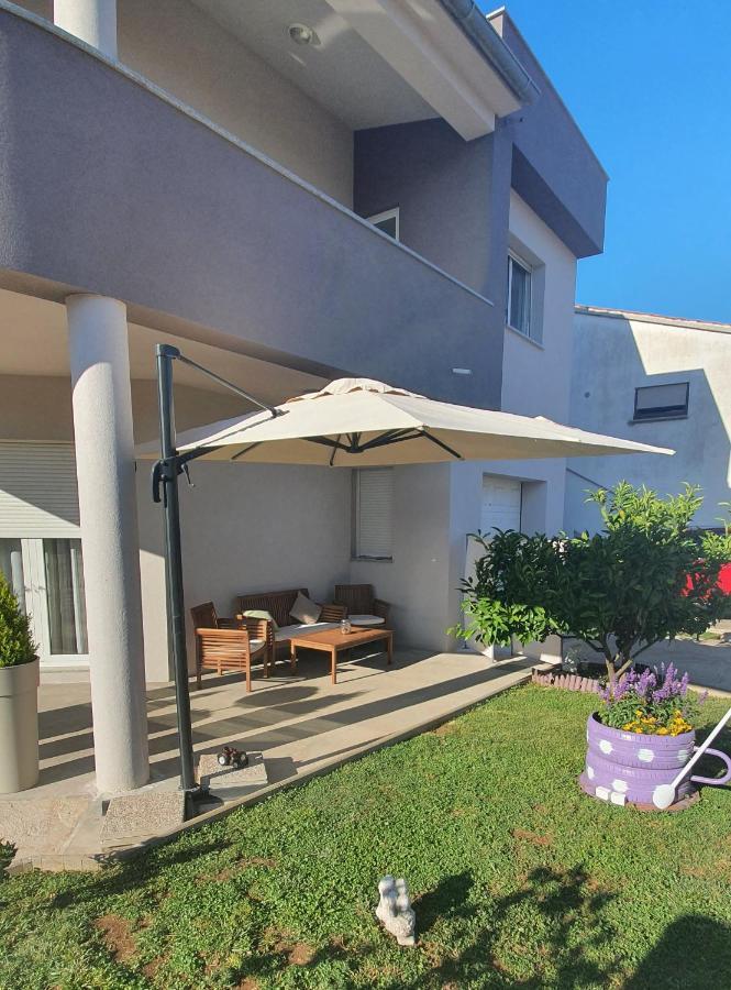 Apartman Tika Pula Exteriér fotografie